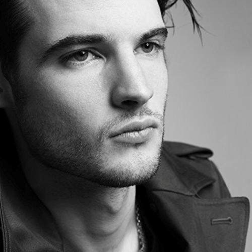 Tom Sturridge